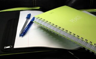 Redakcja a korekta – na czym polega różnica?